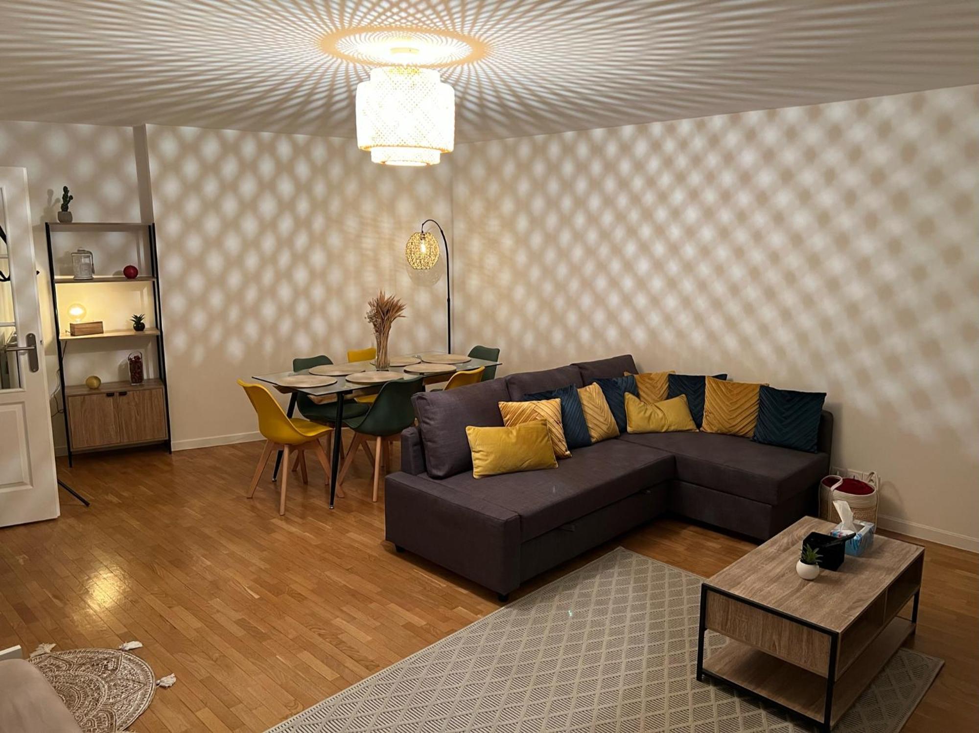 Paris-Montrouge Magnifique Appartement 3 Pieces De 75M2 Avec Parking - Tres Cosy Pour 1 - 8 Personnes Refait A Neuf -Entire Apartment Luxurious And Warm -Montrouge Paris 14Eme - Proche Aeroport Orly Parc Expositions Porte De Versailles Free Wifi Grat Exterior foto