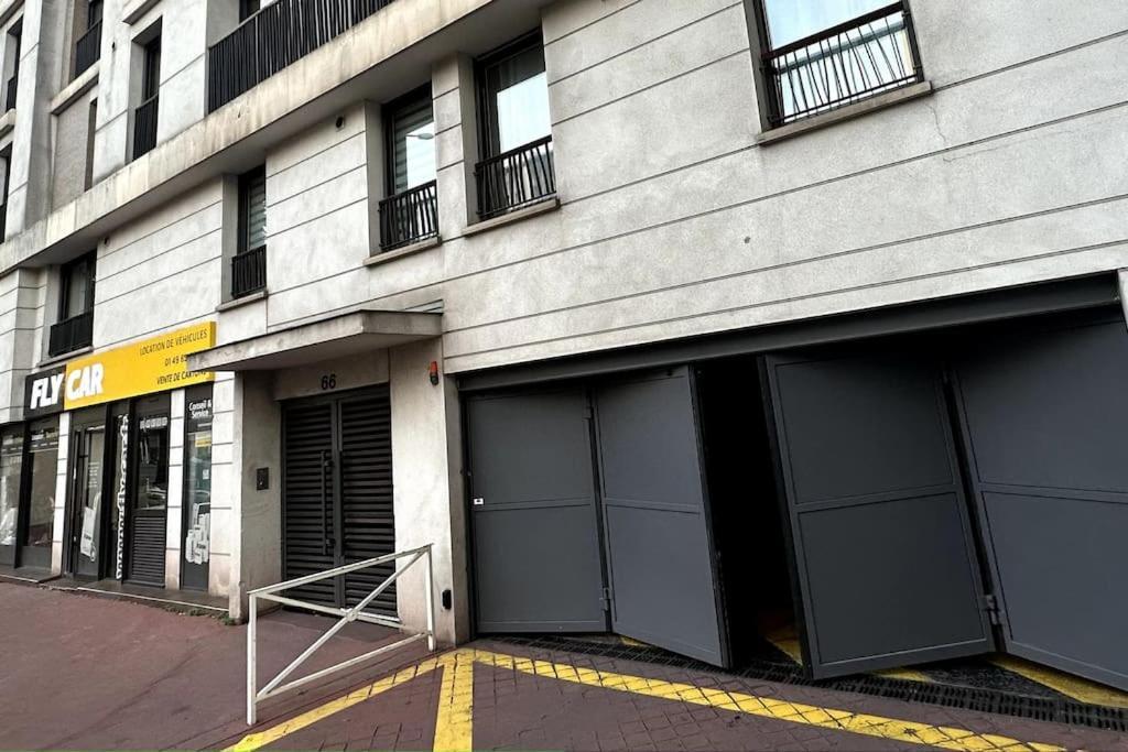 Paris-Montrouge Magnifique Appartement 3 Pieces De 75M2 Avec Parking - Tres Cosy Pour 1 - 8 Personnes Refait A Neuf -Entire Apartment Luxurious And Warm -Montrouge Paris 14Eme - Proche Aeroport Orly Parc Expositions Porte De Versailles Free Wifi Grat Exterior foto